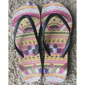 Billabong: Patterned Flip Flops Beach Sandals, 7.5